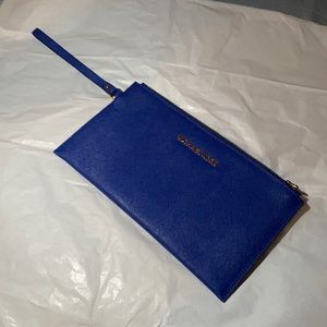 Michael Kors Wristlet